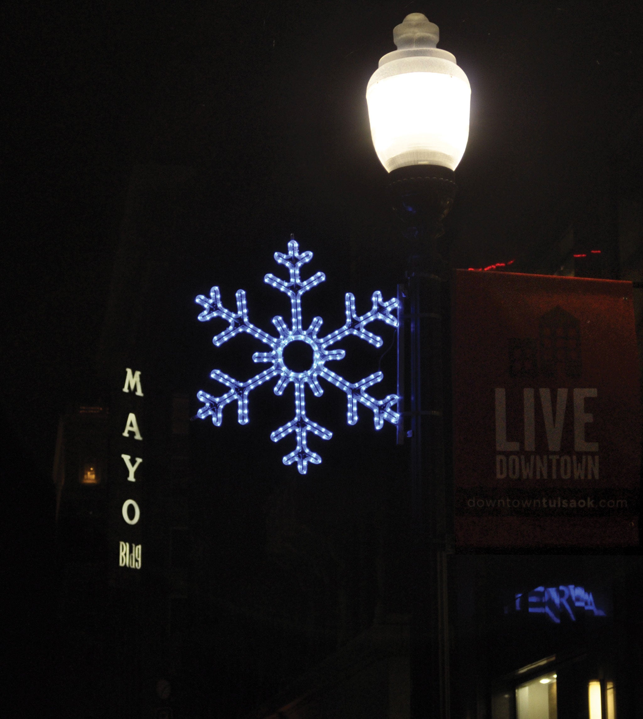 Pole Decoration - 6 Point Snowflake